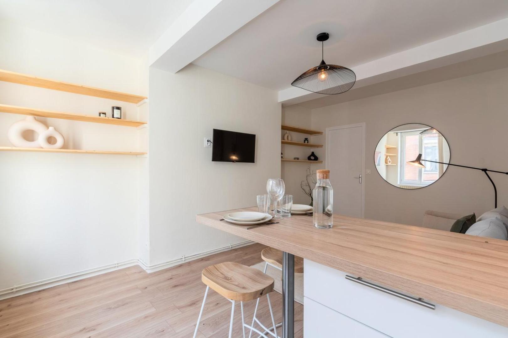 Beautiful Renovated Appart In The Center Of Lila Exterior foto