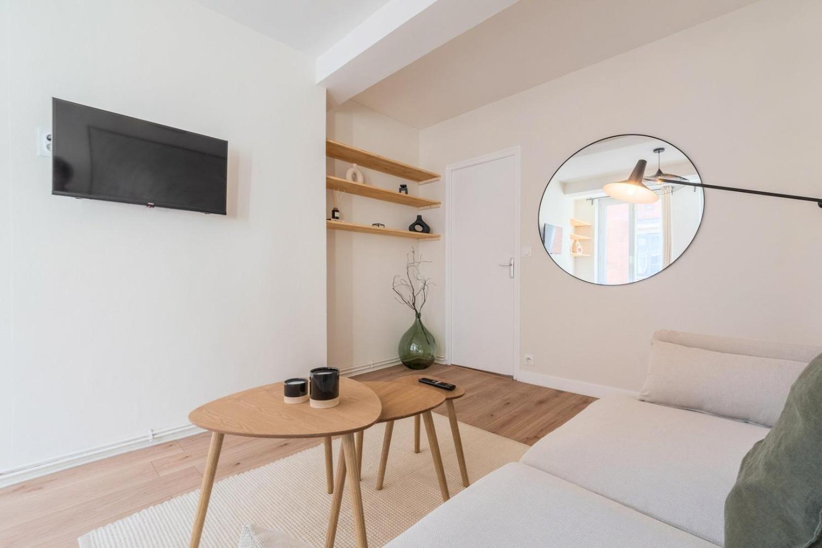 Beautiful Renovated Appart In The Center Of Lila Exterior foto